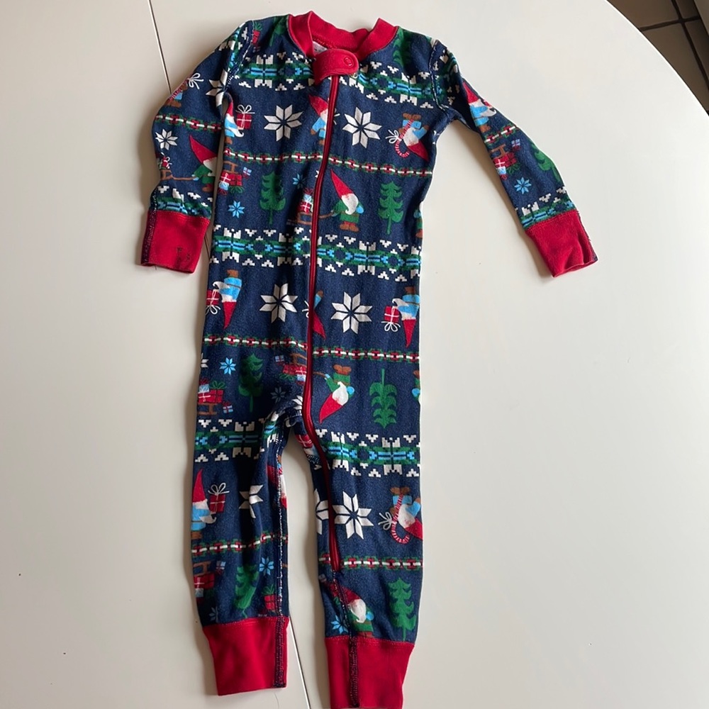 Hanna Andersson size 85/2T pajamas